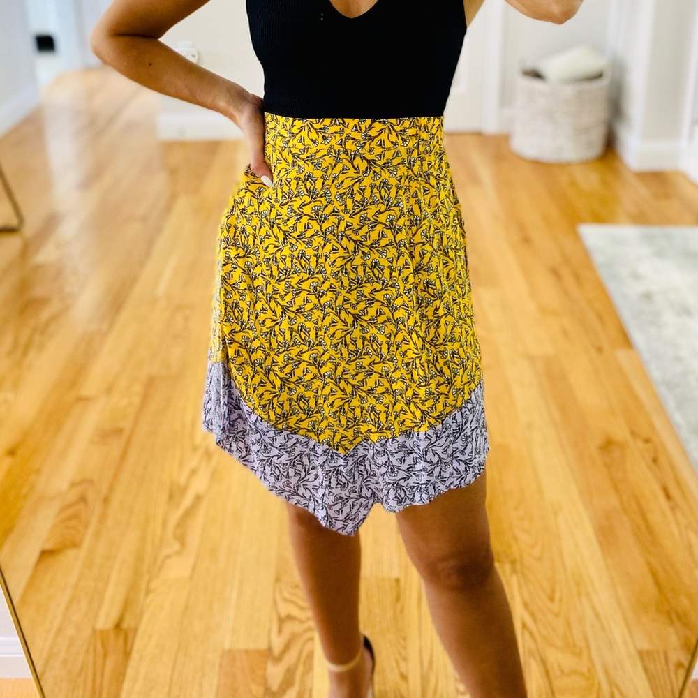 H&M Size 0 Bright High Waisted Skirt